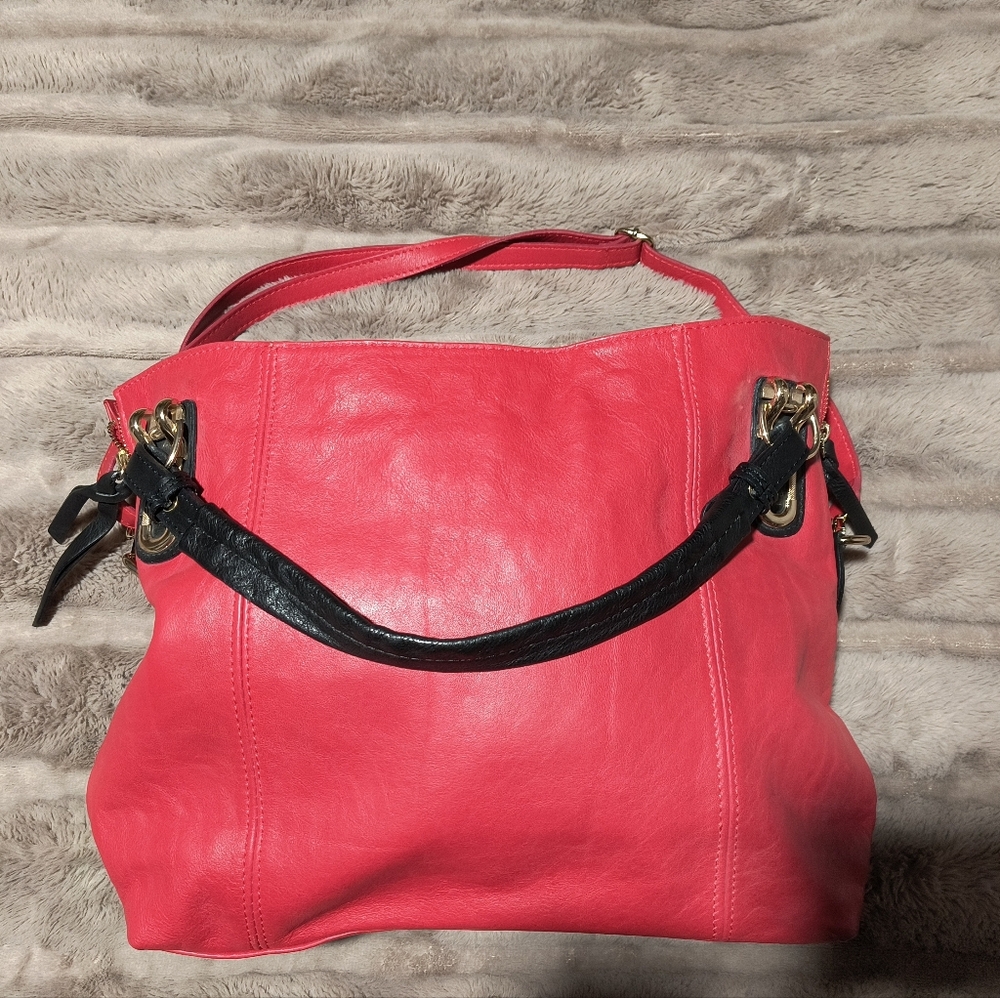 Handcrafted Italian Leather Lavorazione Artigianale Red Black Bag *DESCRIPTION*